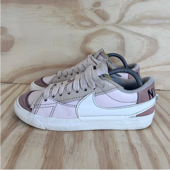 Nike - Blazer Low 77 Jumbo - Sneakers - Pink - Women's - 9.5 - DQ1470-601 - Picture 3 of 9